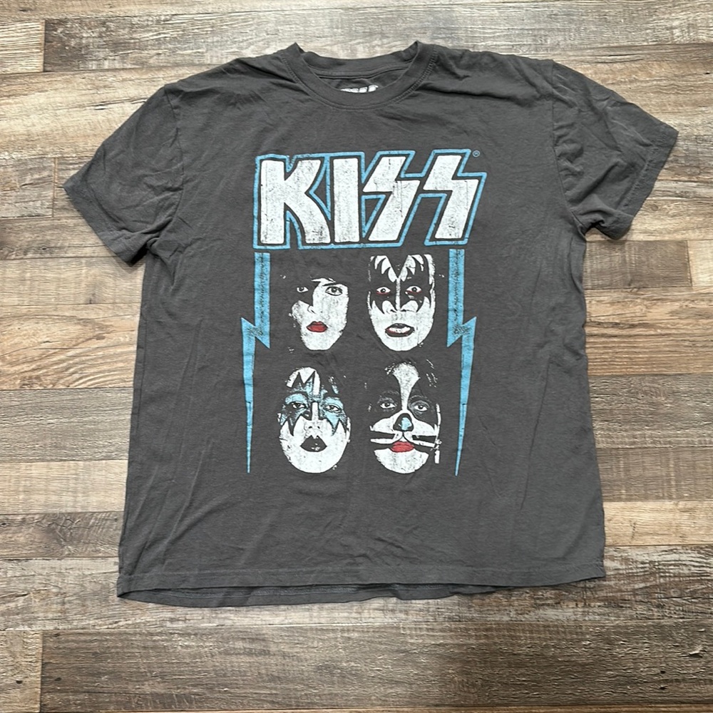 Kiss • vintage inspired band tee